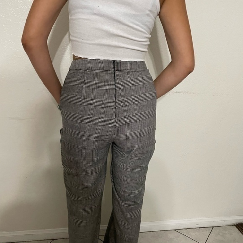 Plaid wide leg flare pants . - Picture 6 of 9